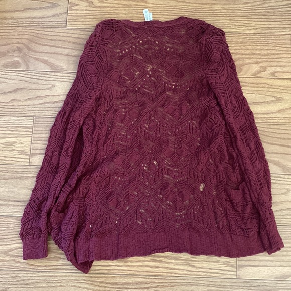 Red cardigan - Picture 2 of 4